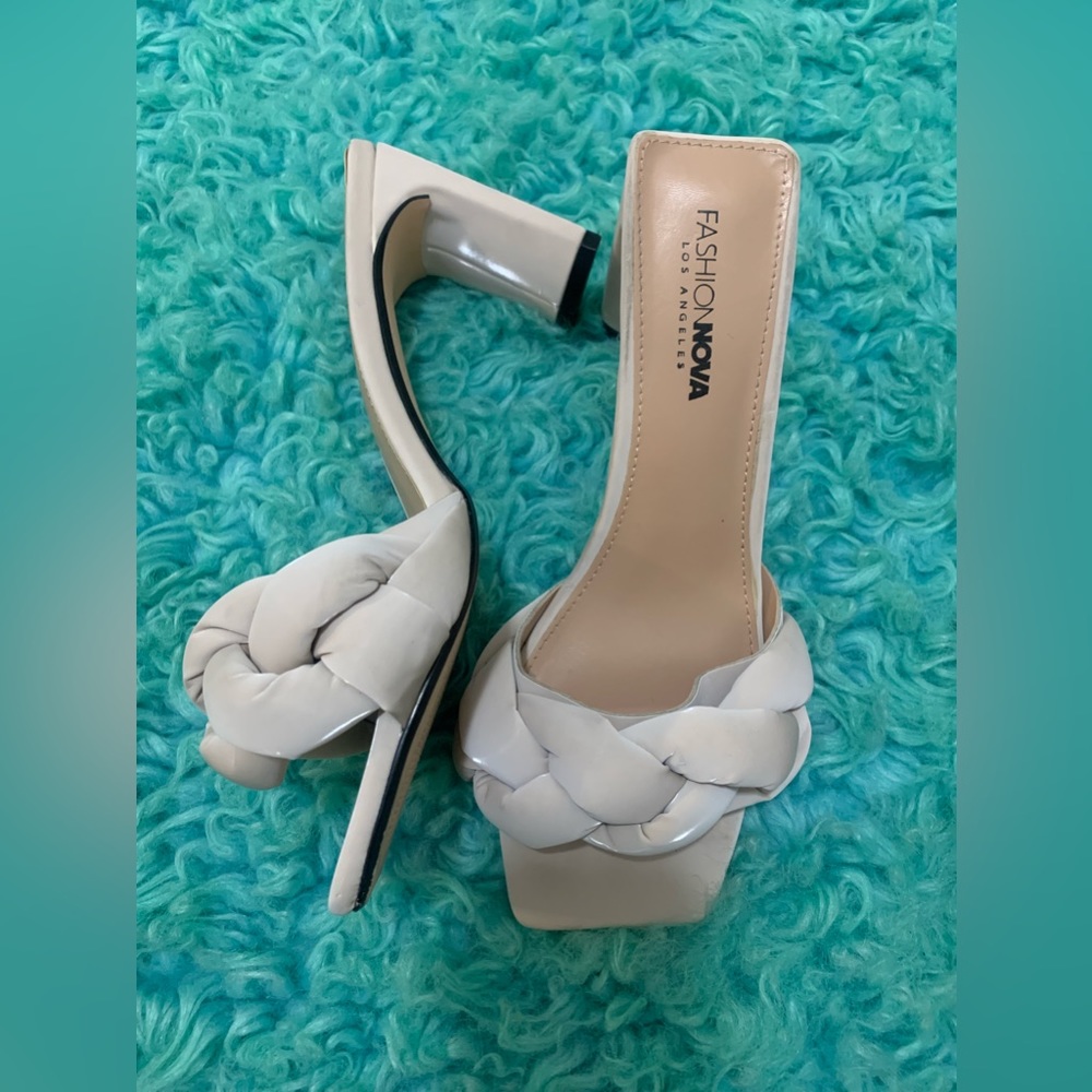 Fashion nova heels
